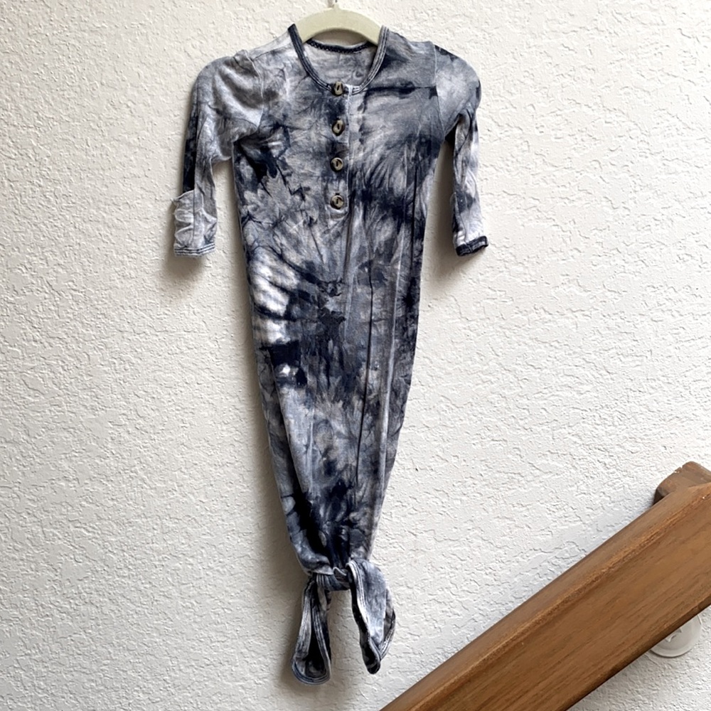 Lou Lou & Co. Knotted gown